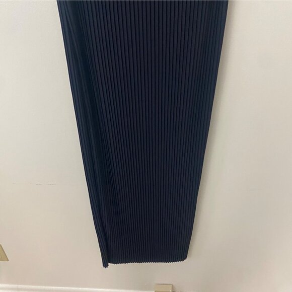 NWT COS Dress Pleated Maxi Dress Dark Navy - Picture 3 of 10